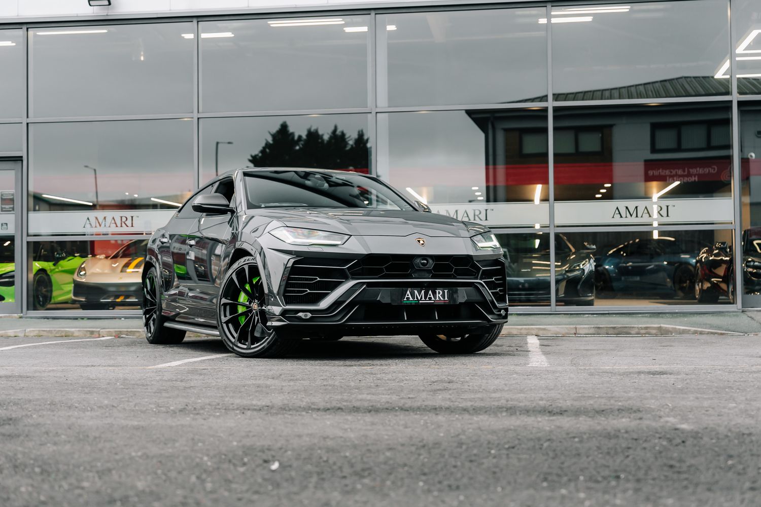 Lamborghini Urus URUS V8 AUTO