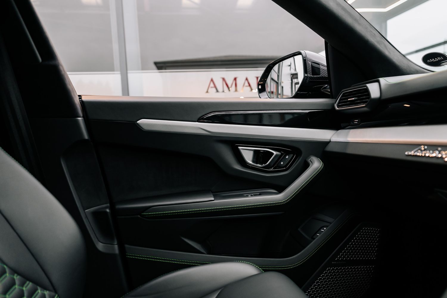 Lamborghini Urus URUS V8 AUTO