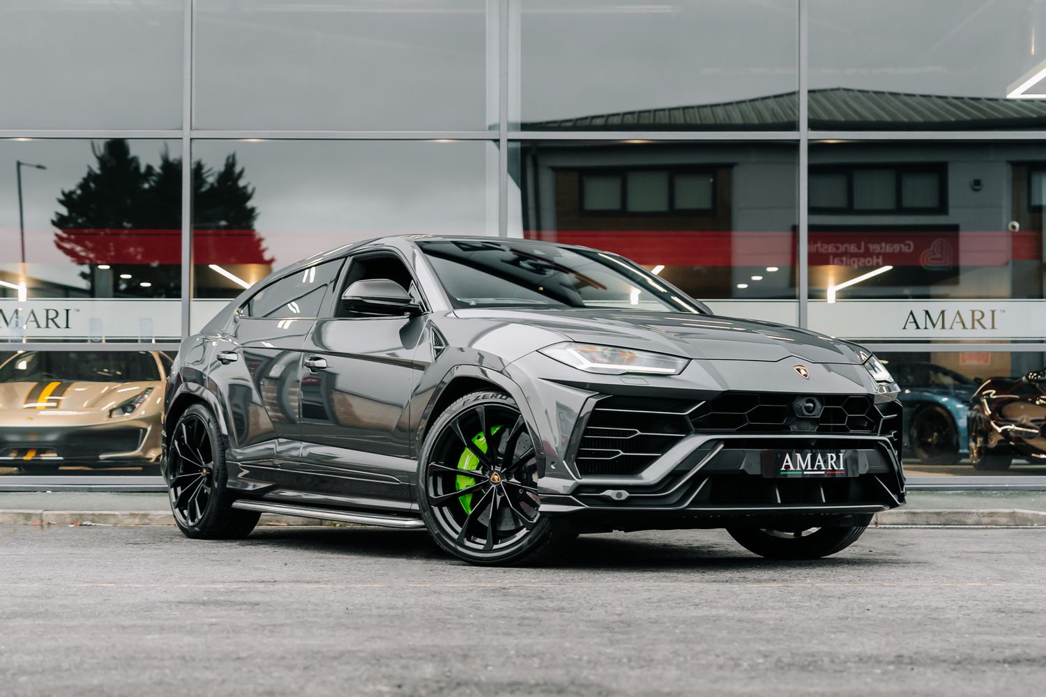 Lamborghini Urus URUS V8 AUTO