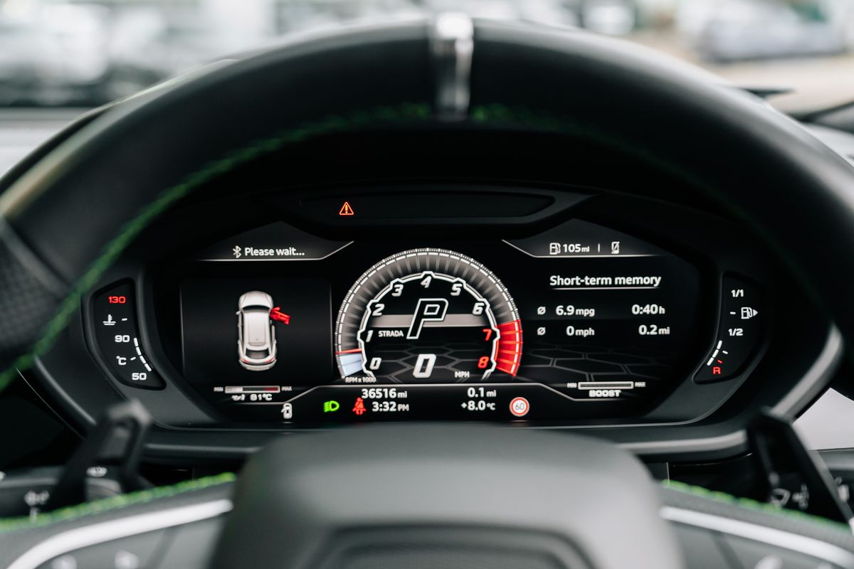 Lamborghini Urus URUS V8 AUTO