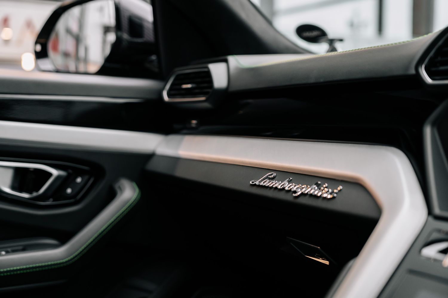 Lamborghini Urus URUS V8 AUTO