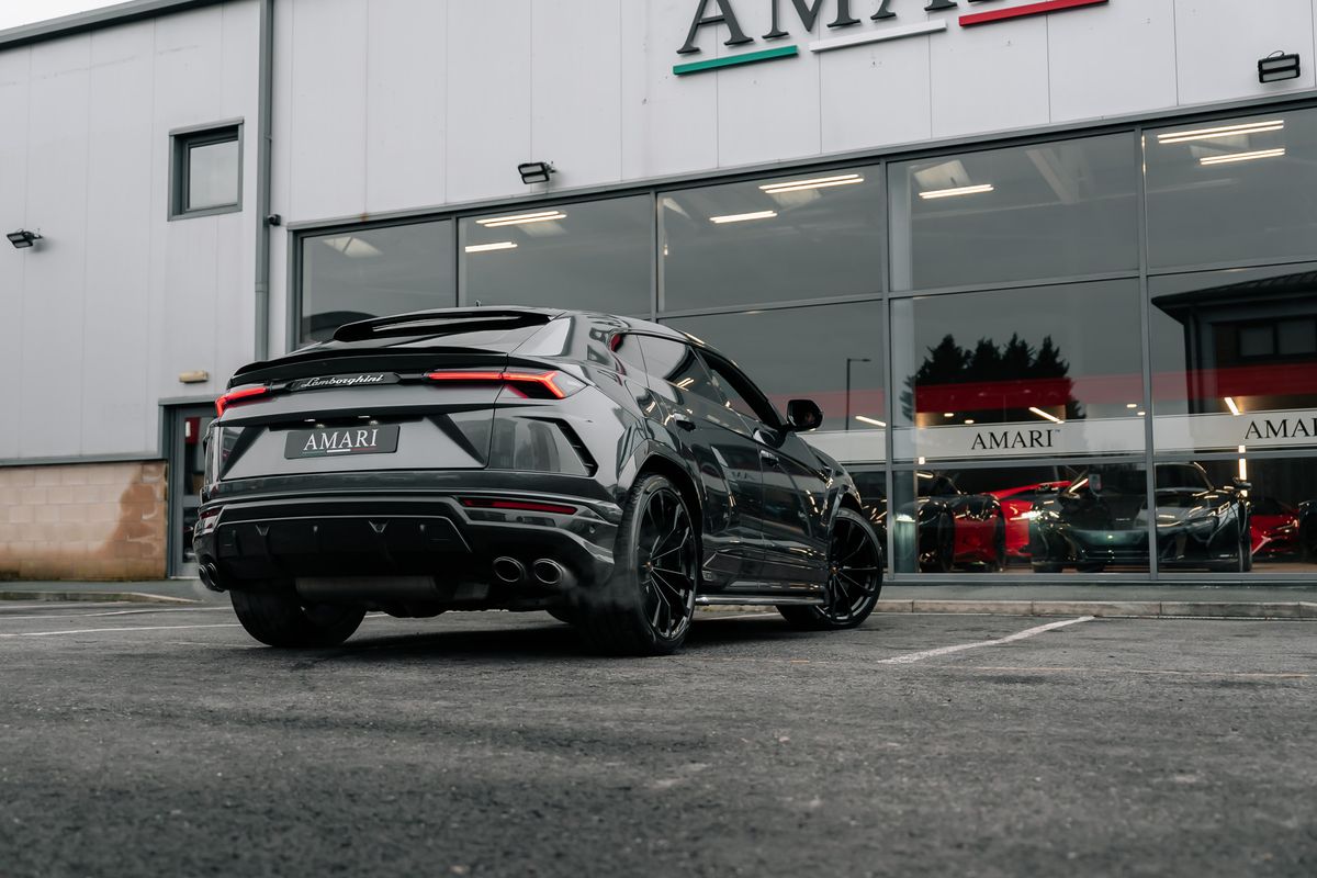 Lamborghini Urus URUS V8 AUTO