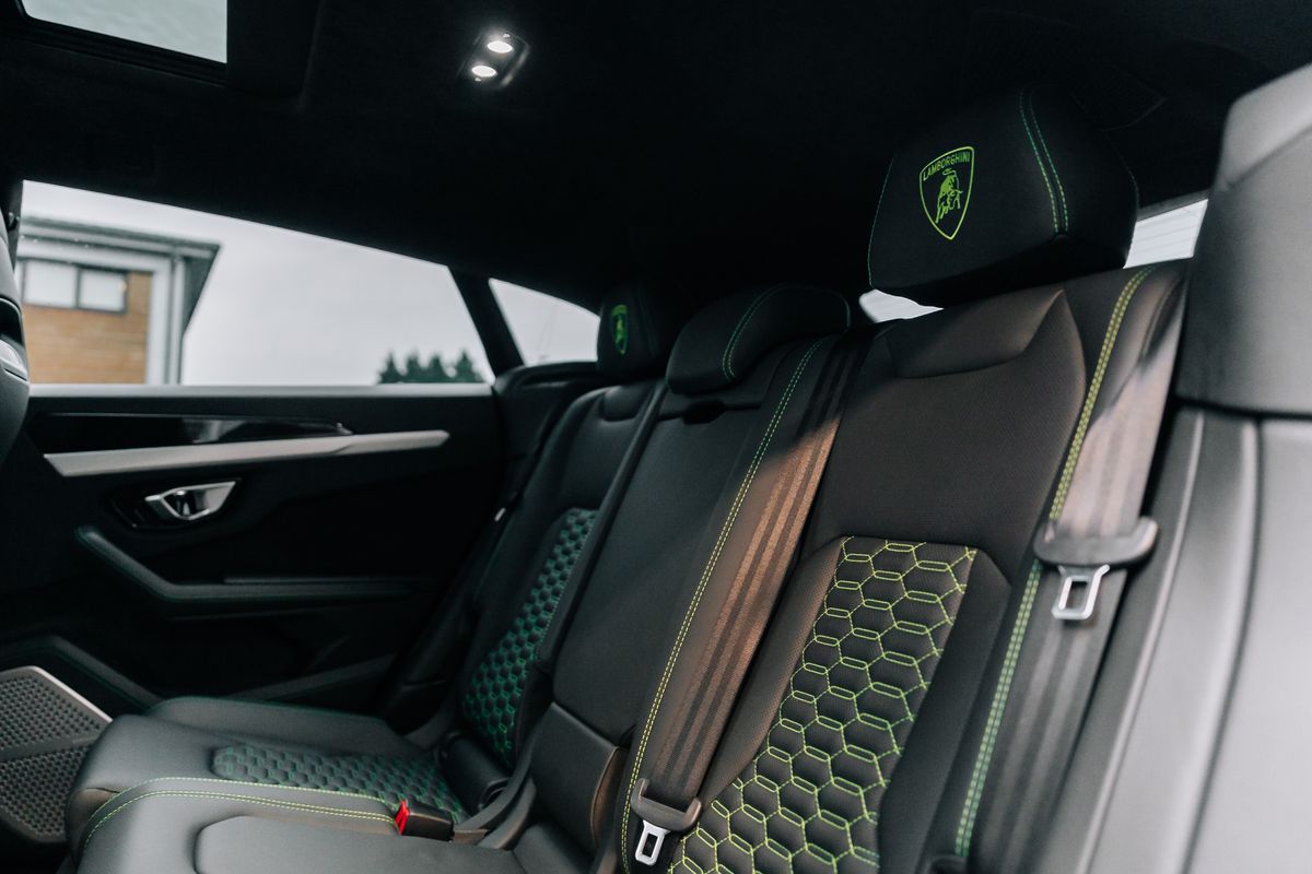 Lamborghini Urus URUS V8 AUTO