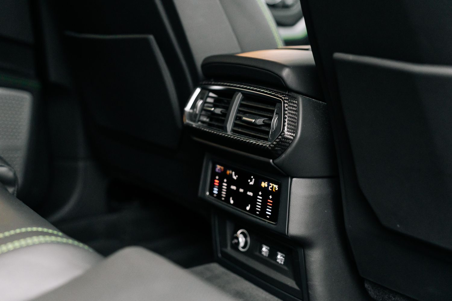 Lamborghini Urus V8