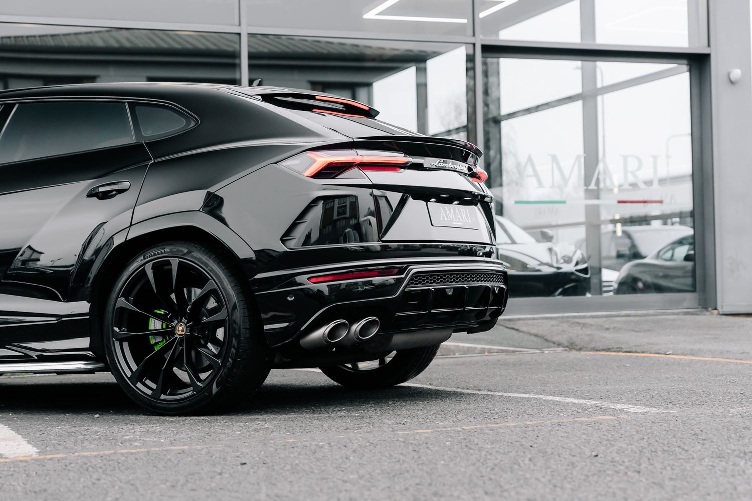 Lamborghini Urus V8