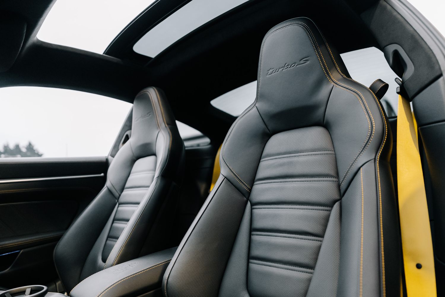 Porsche 911 992 Turbo S 911 T S S-A