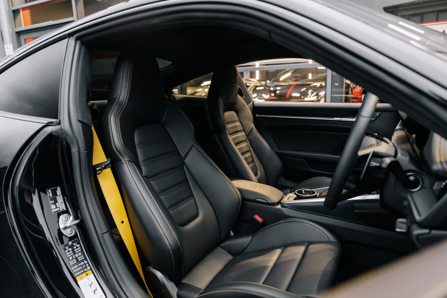 Porsche 911 992 Turbo S 911 T S S-A