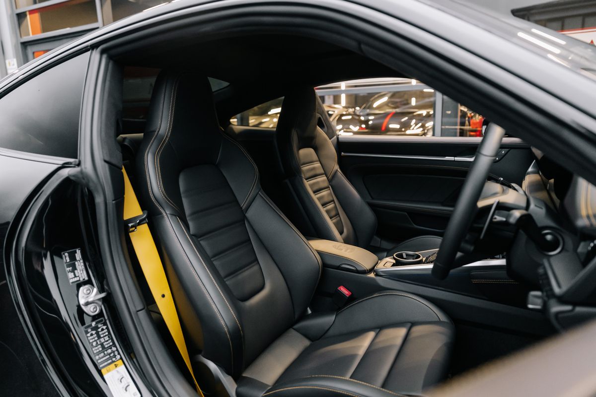 Porsche 911 992 Turbo S 911 T S S-A