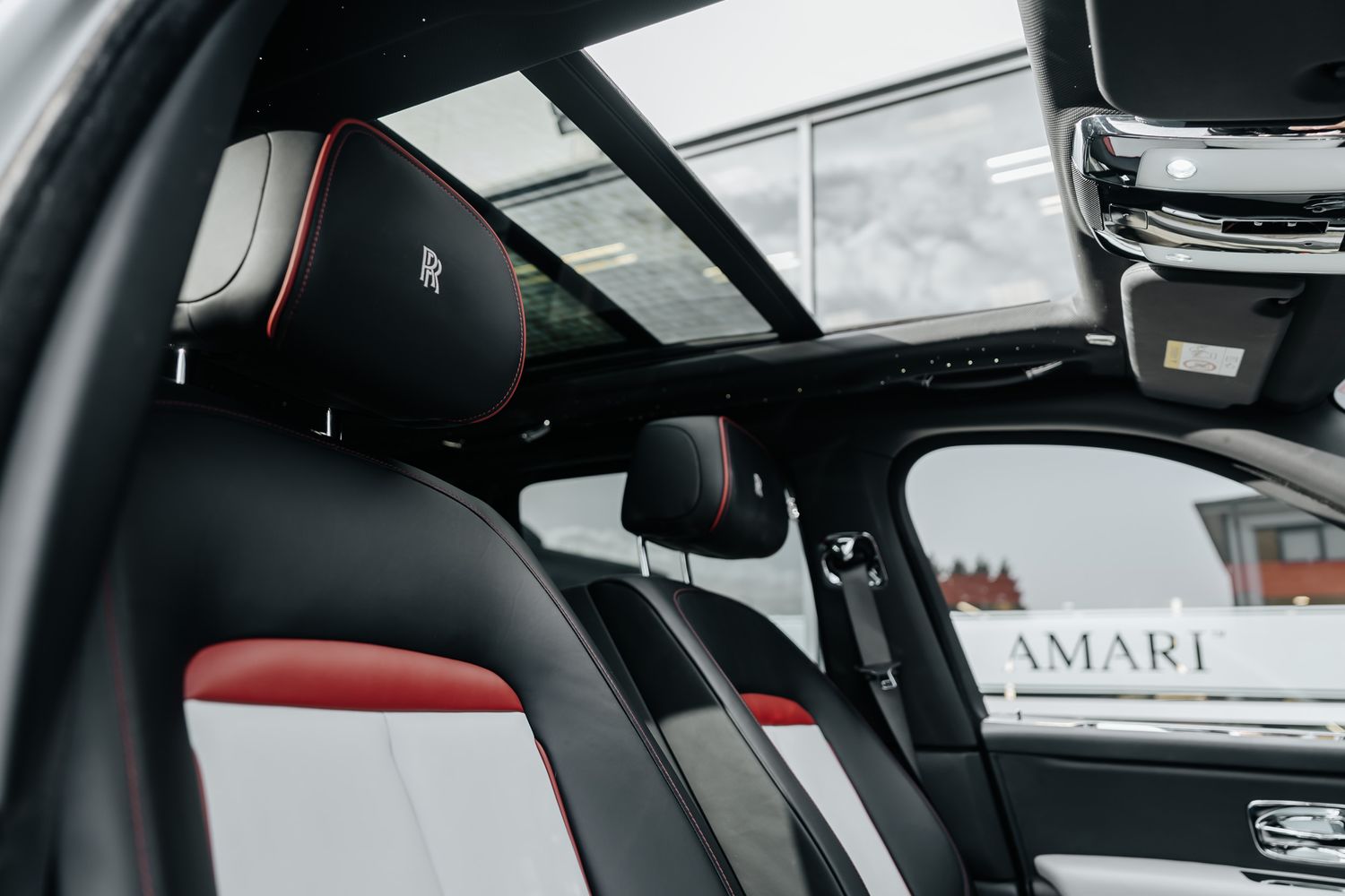 Rolls Royce Cullinan ONYX