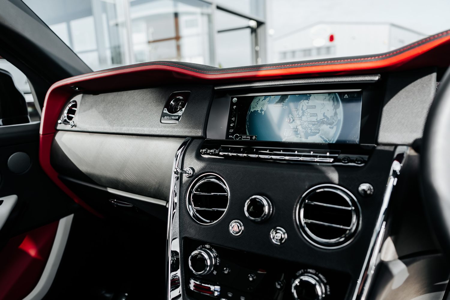 Rolls Royce Cullinan ONYX