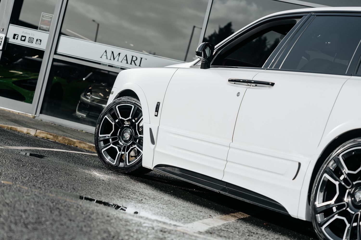 Rolls Royce Cullinan ONYX