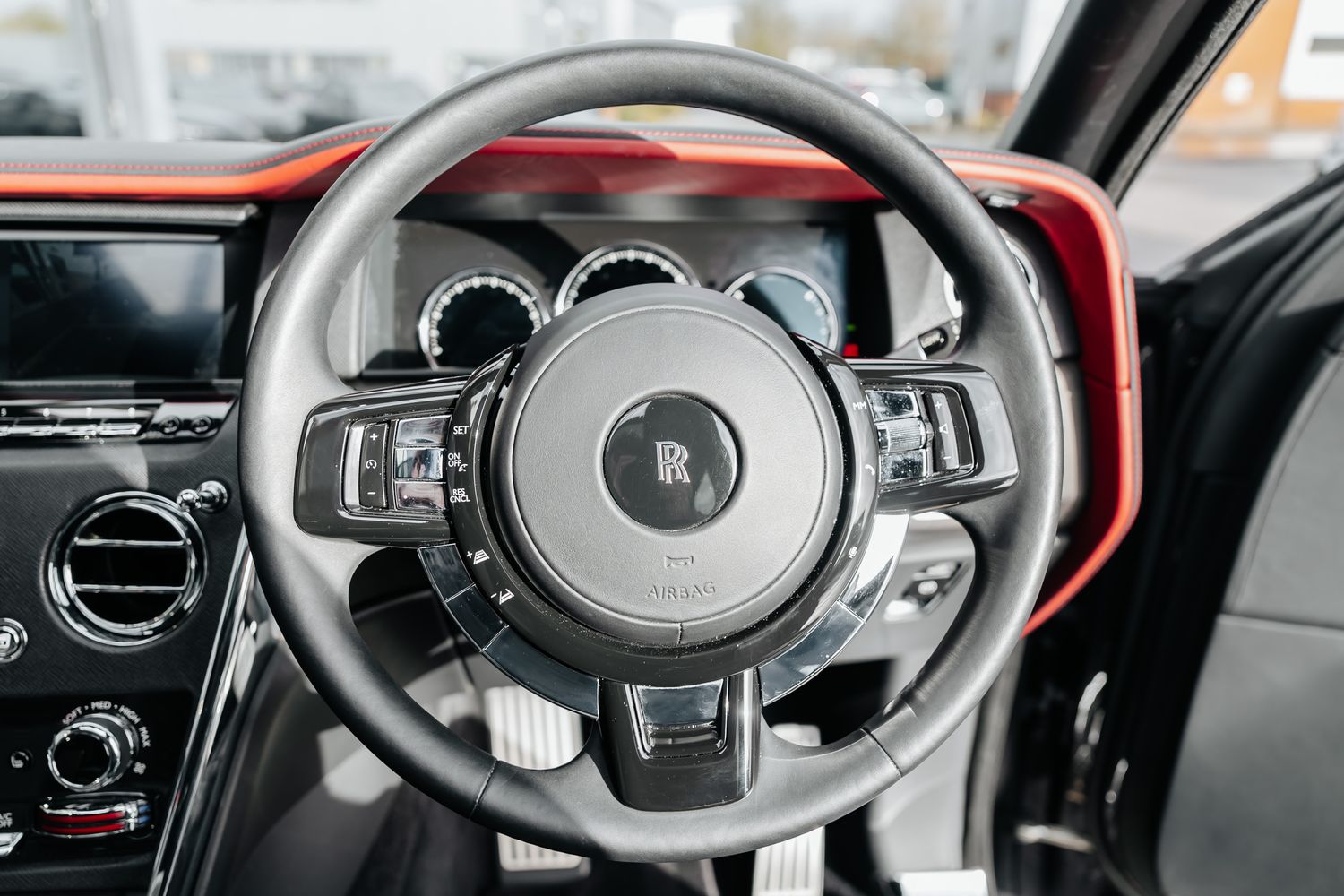Rolls Royce Cullinan ONYX