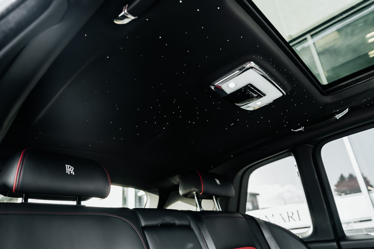 Rolls Royce Cullinan ONYX