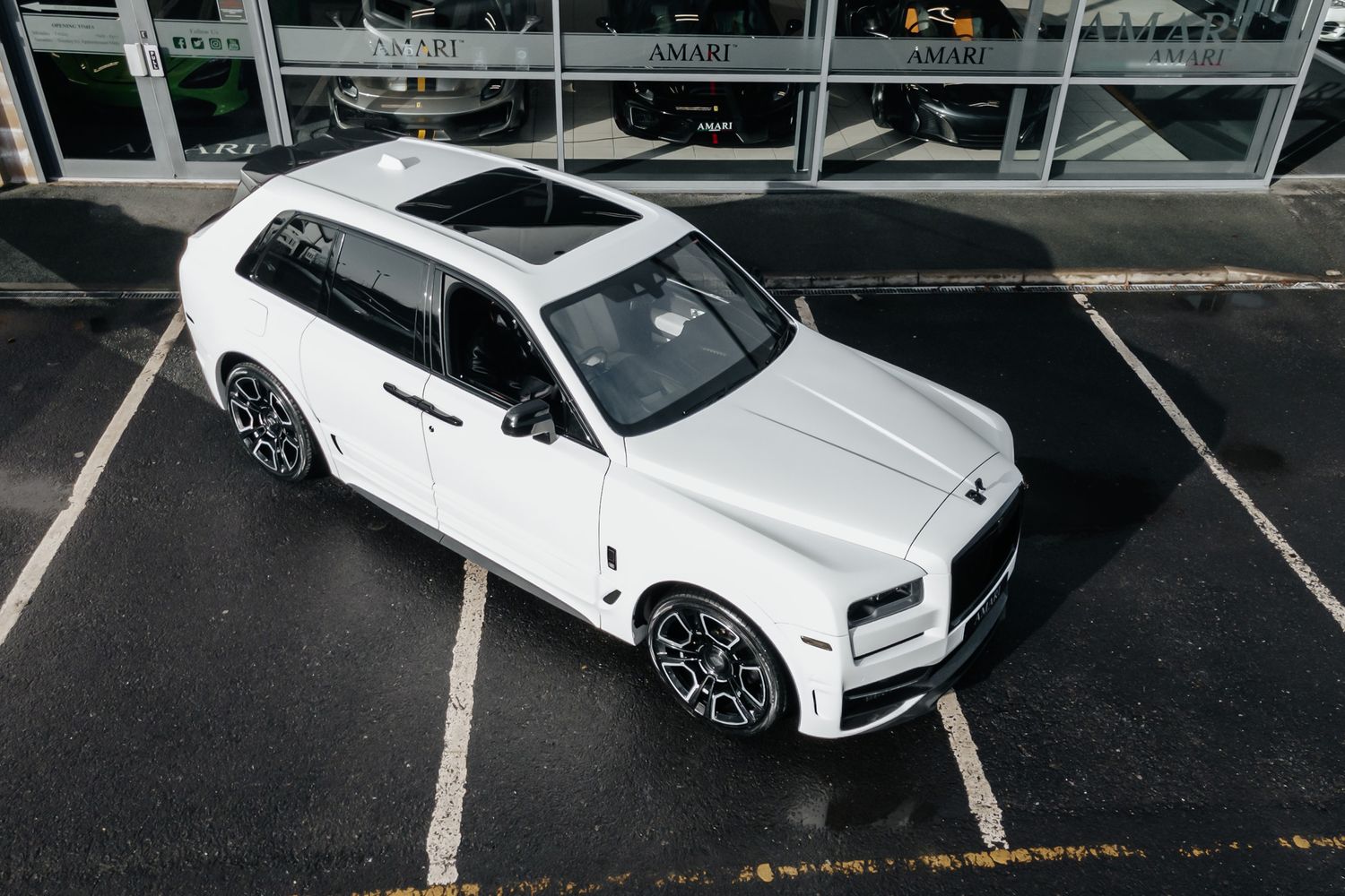 Rolls Royce Cullinan ONYX