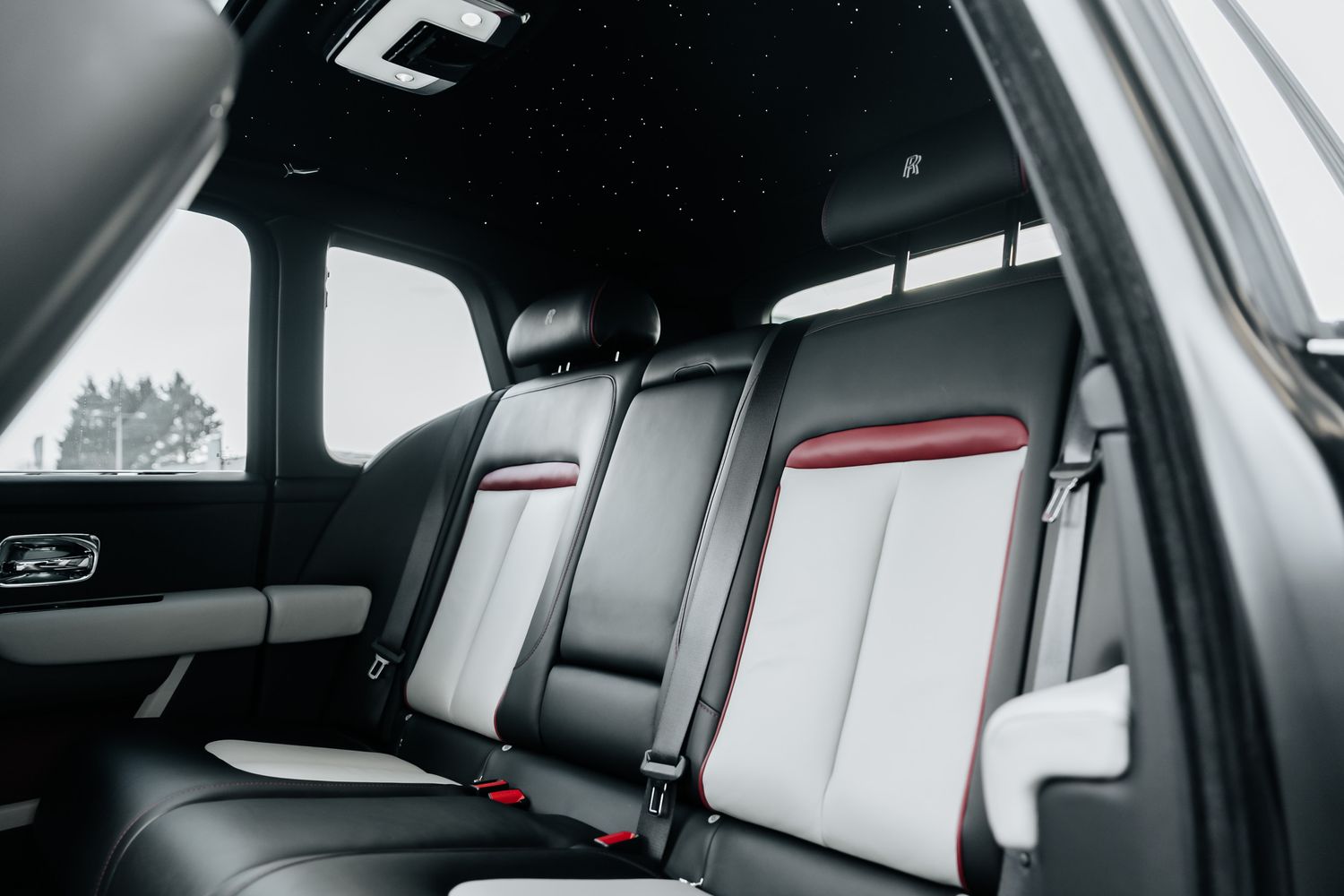 Rolls Royce Cullinan ONYX