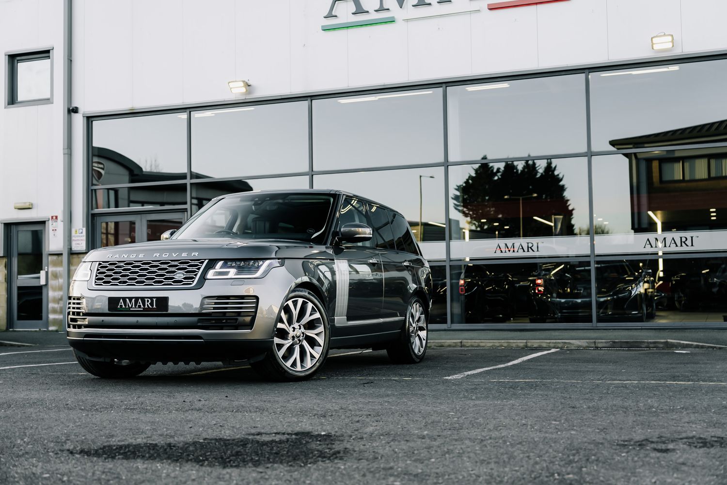 Land Rover Range Rover Vouge SDV6 Autobiography Range Rover Autobiography SDV6 Auto