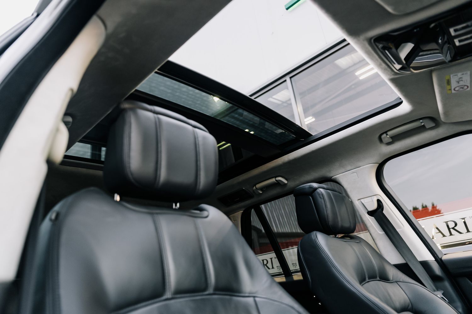 Land Rover Range Rover Vouge SDV6 Autobiography Range Rover Autobiography SDV6 Auto