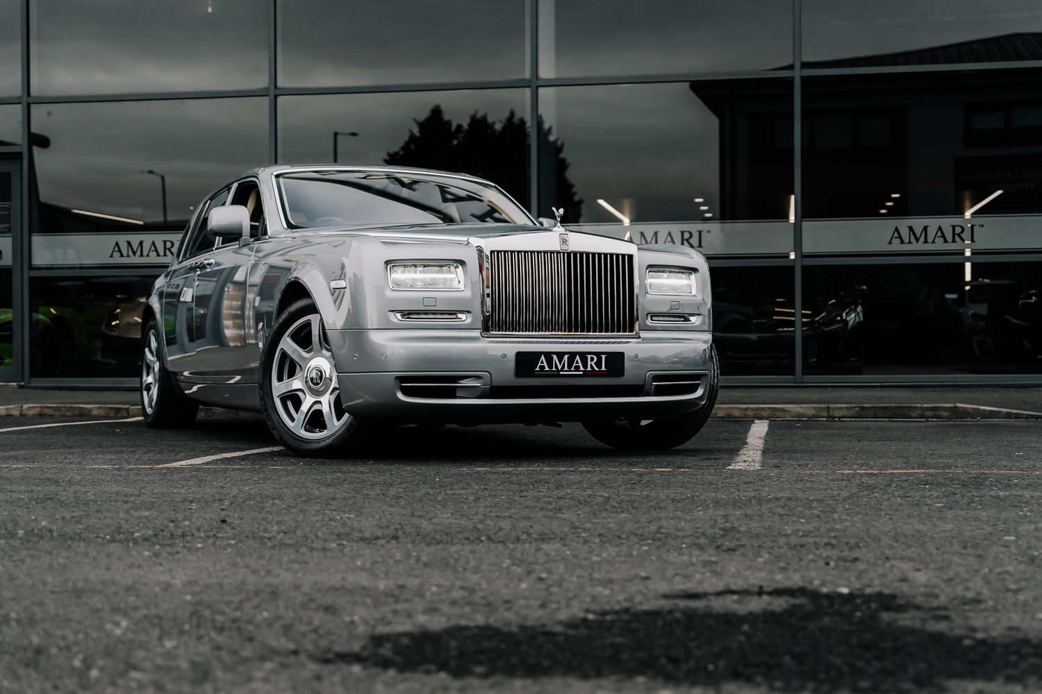 Rolls Royce Phantom PHANTOM V12 SWB AUTO