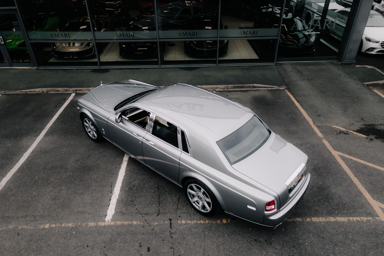 Rolls Royce Phantom PHANTOM V12 SWB AUTO