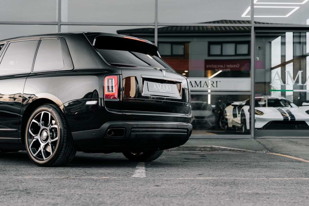 Rolls Royce Cullinan Black Badge CULLINAN BLACK BADGE AUTO