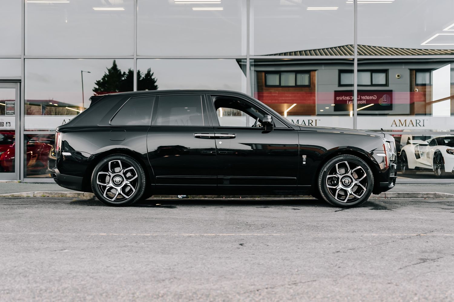 Rolls Royce Cullinan Black Badge CULLINAN BLACK BADGE AUTO