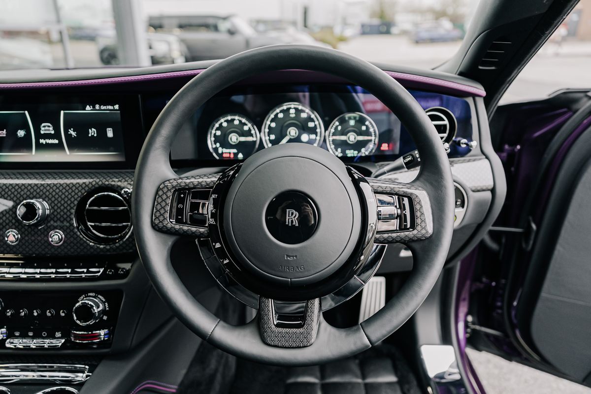 Rolls Royce Ghost Black Badge GHOST V12 BLACK BADGE