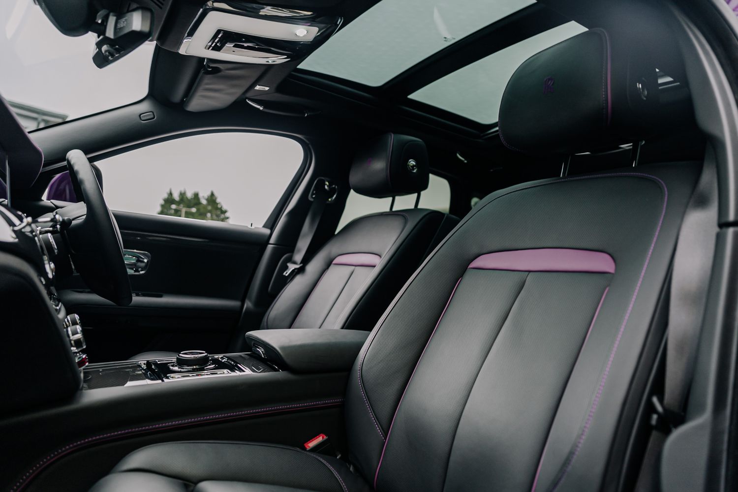 Rolls Royce Ghost Black Badge GHOST V12 BLACK BADGE