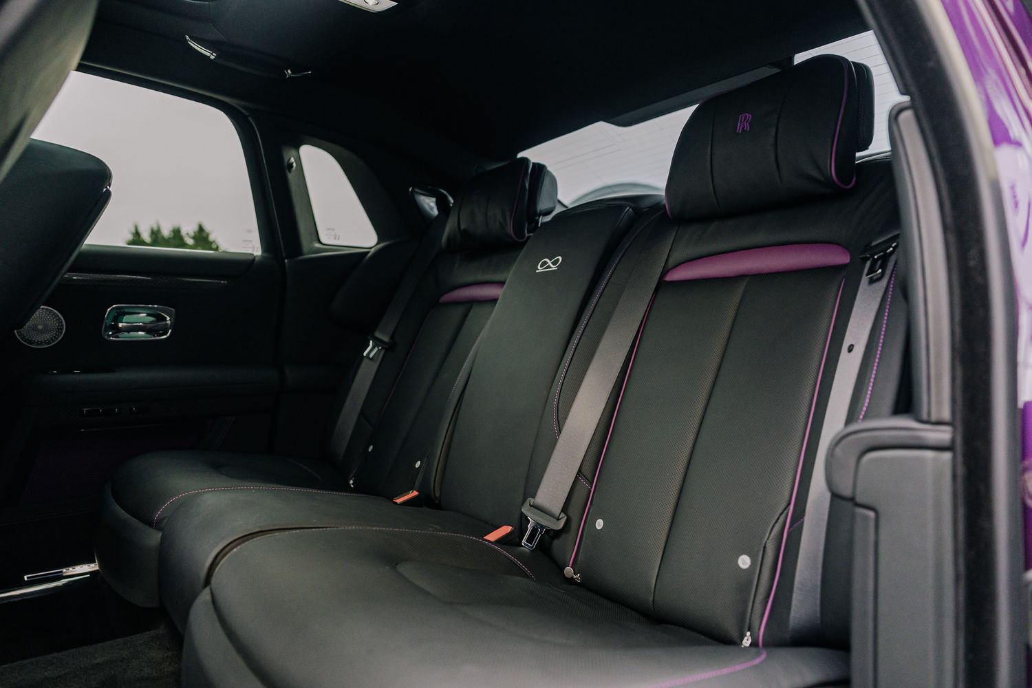 Rolls Royce Ghost Black Badge GHOST V12 BLACK BADGE