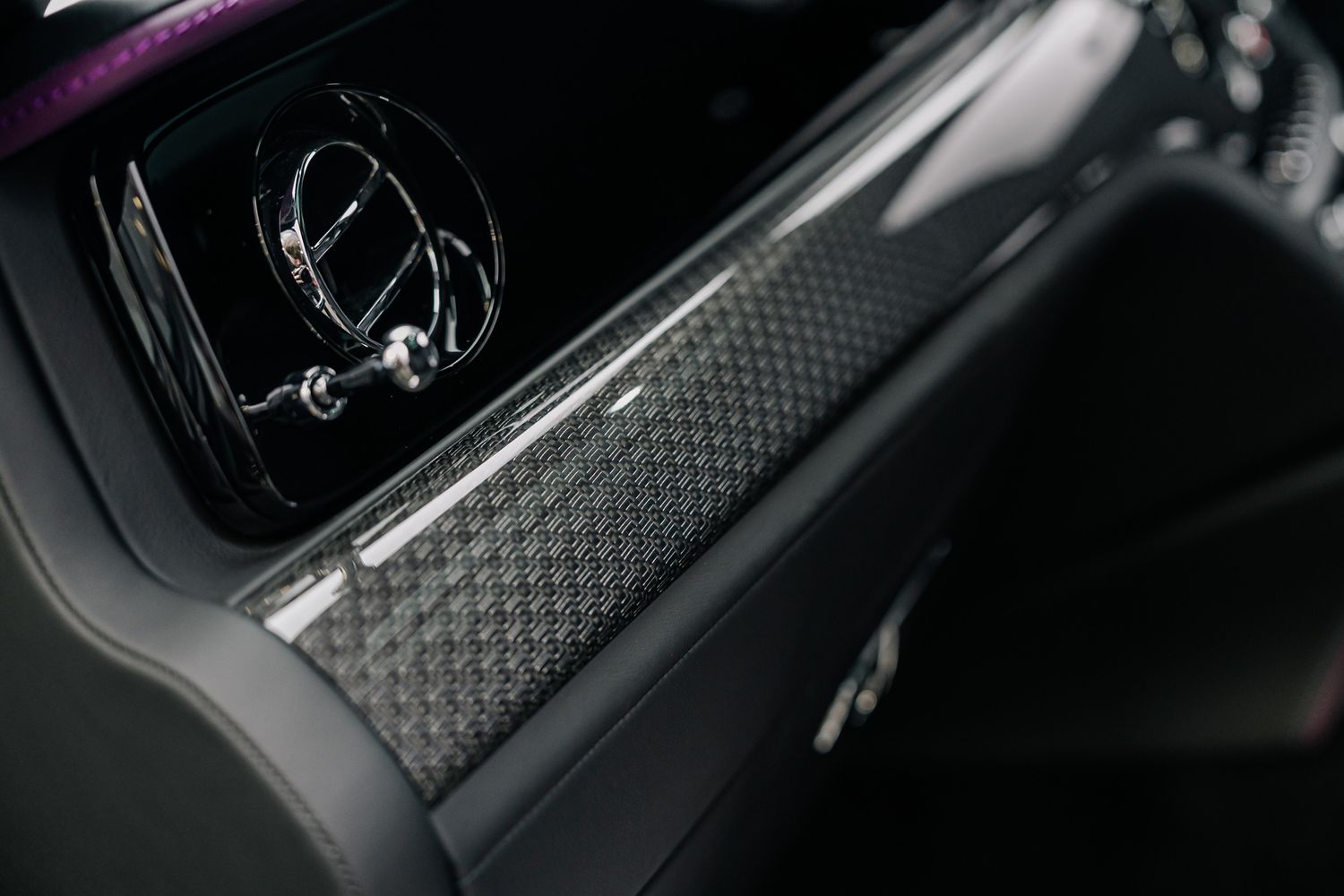 Rolls Royce Ghost Black Badge GHOST V12 BLACK BADGE