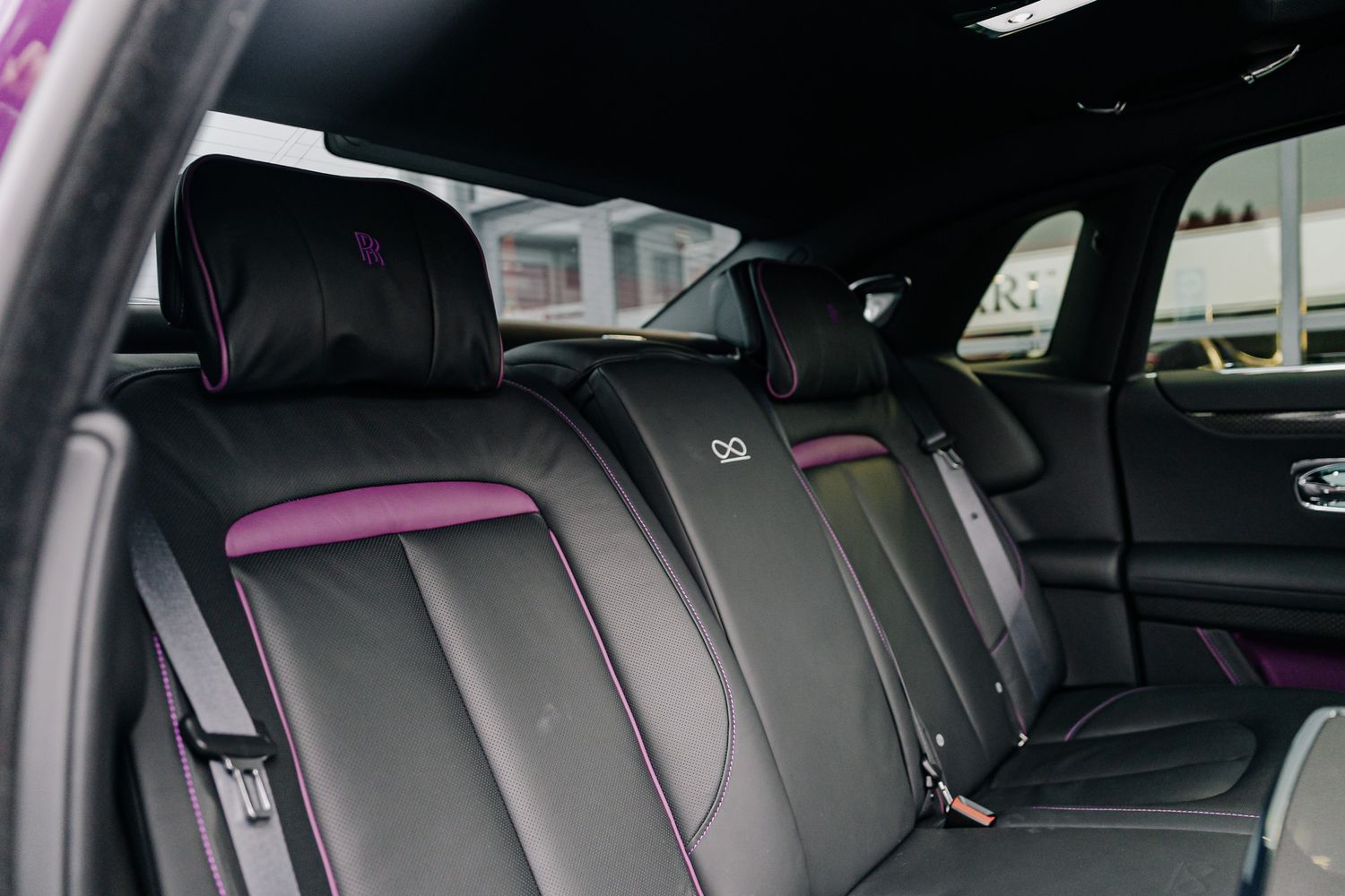 Rolls Royce Ghost Black Badge GHOST V12 BLACK BADGE