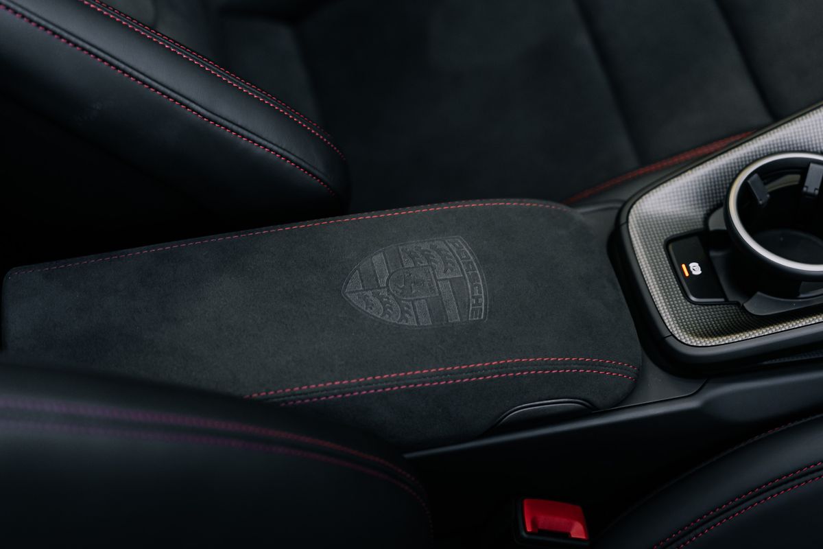 Porsche 911 992 Targa 4 GTS 911 TARGA 4 GTS S-A