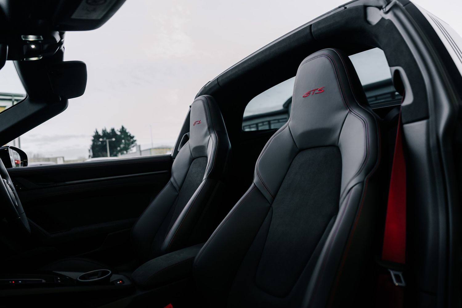 Porsche 911 992 Targa 4 GTS 911 TARGA 4 GTS S-A
