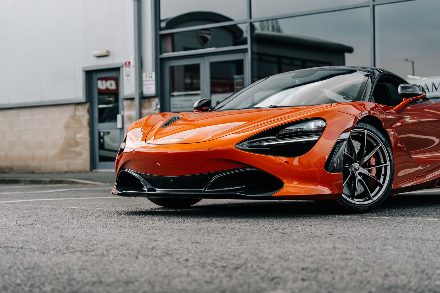 McLaren 720S Performance 720S V8 S-A