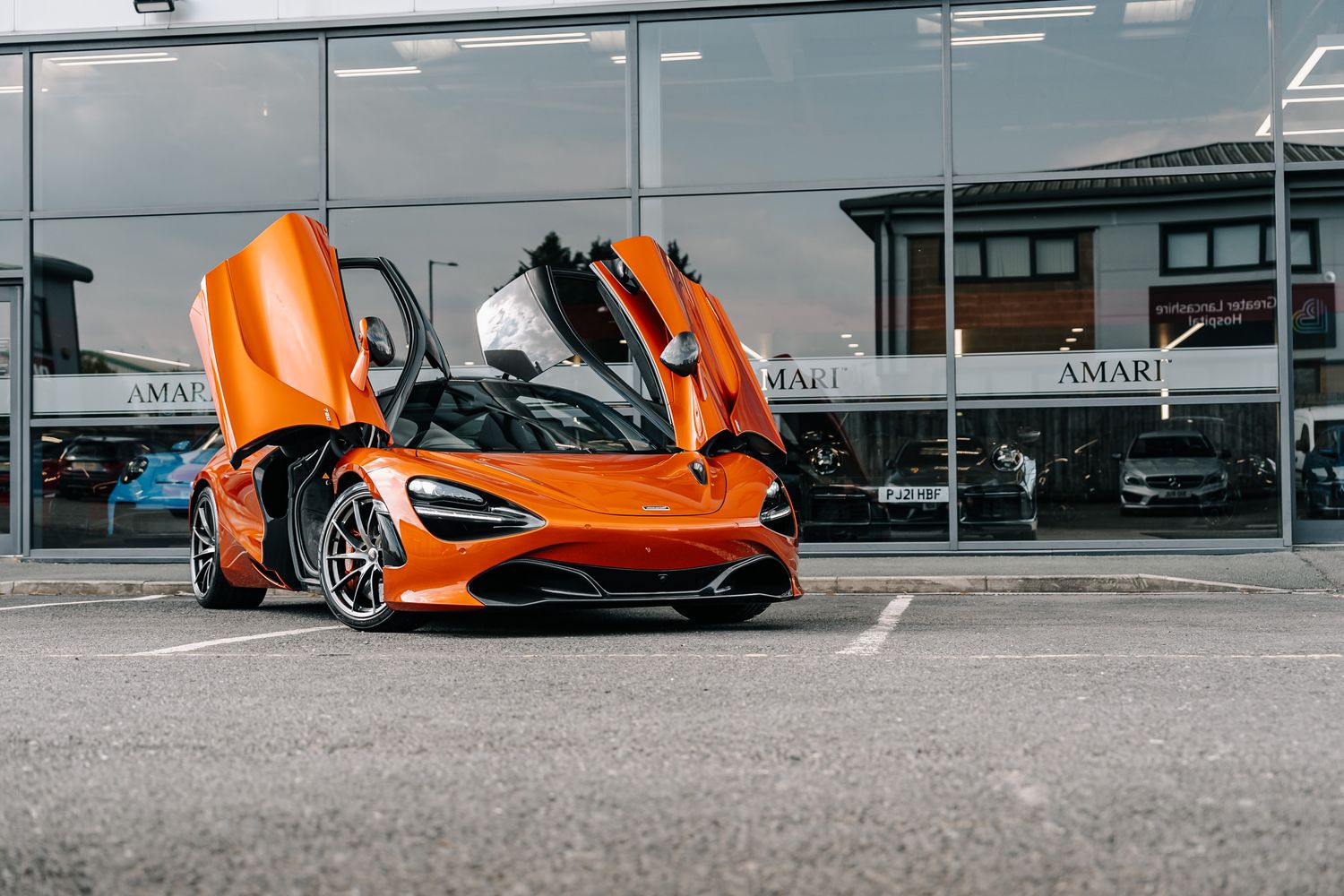 McLaren 720S Performance 720S V8 S-A