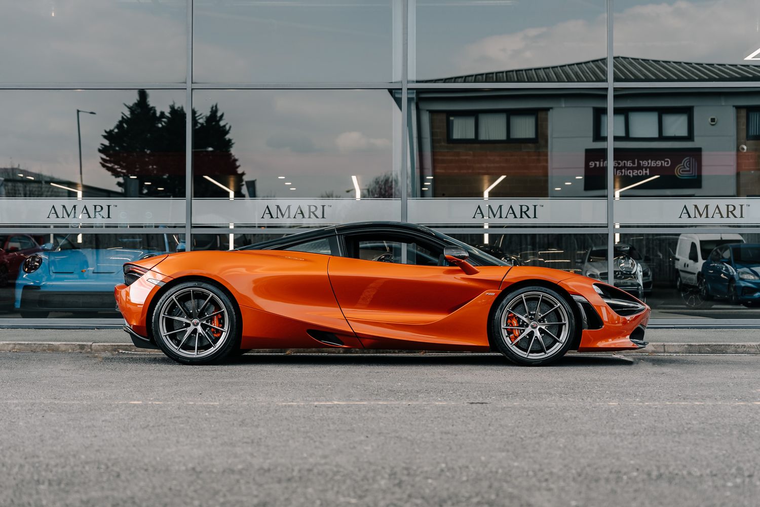 McLaren 720S Performance 720S V8 S-A