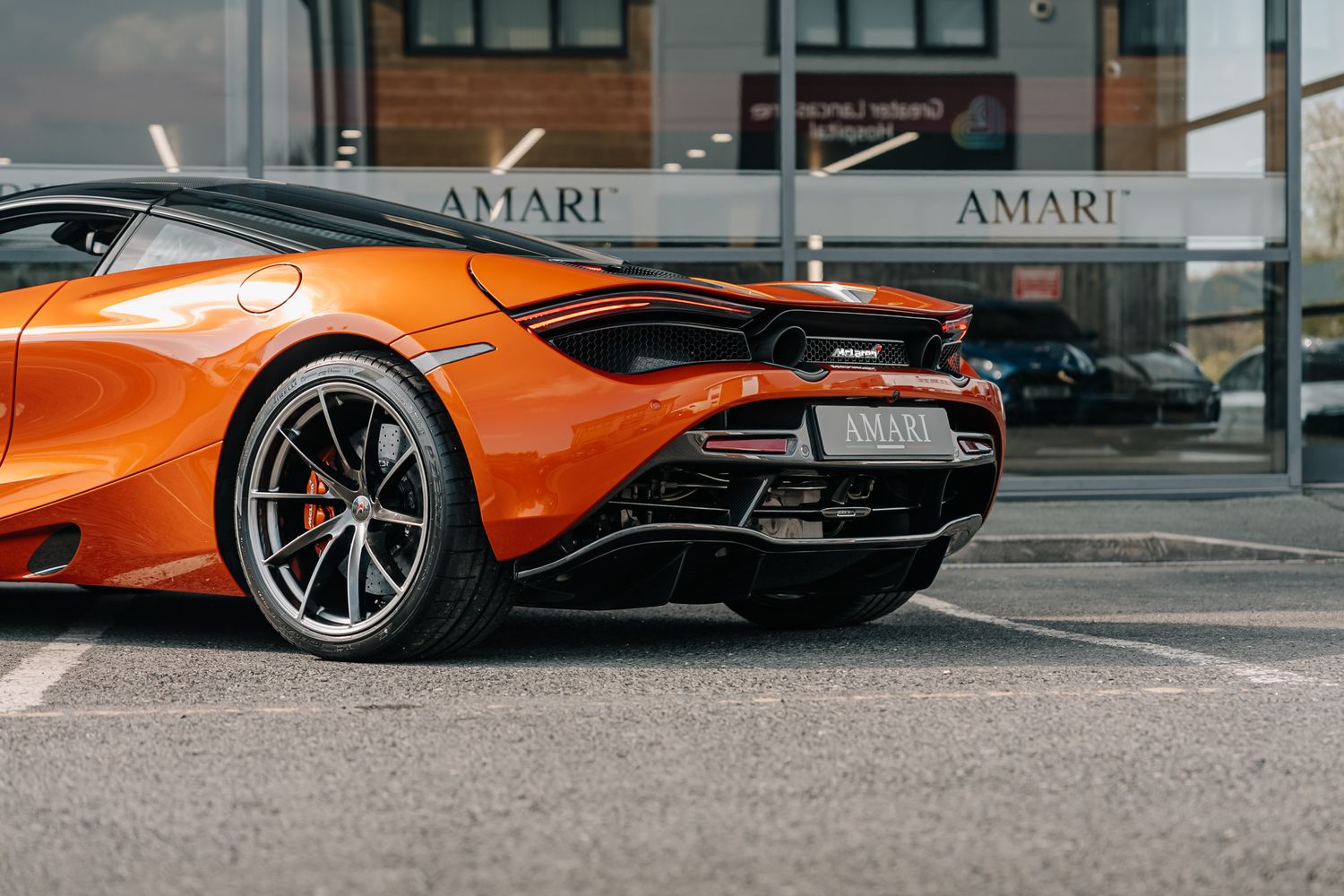 McLaren 720S Performance 720S V8 S-A