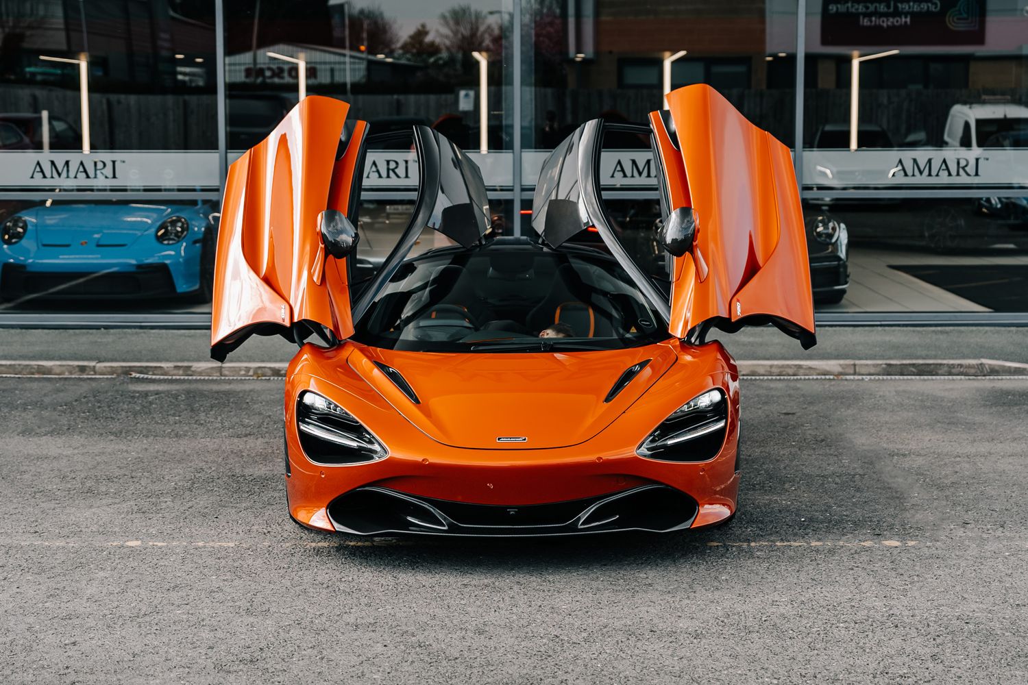 McLaren 720S Performance 720S V8 S-A