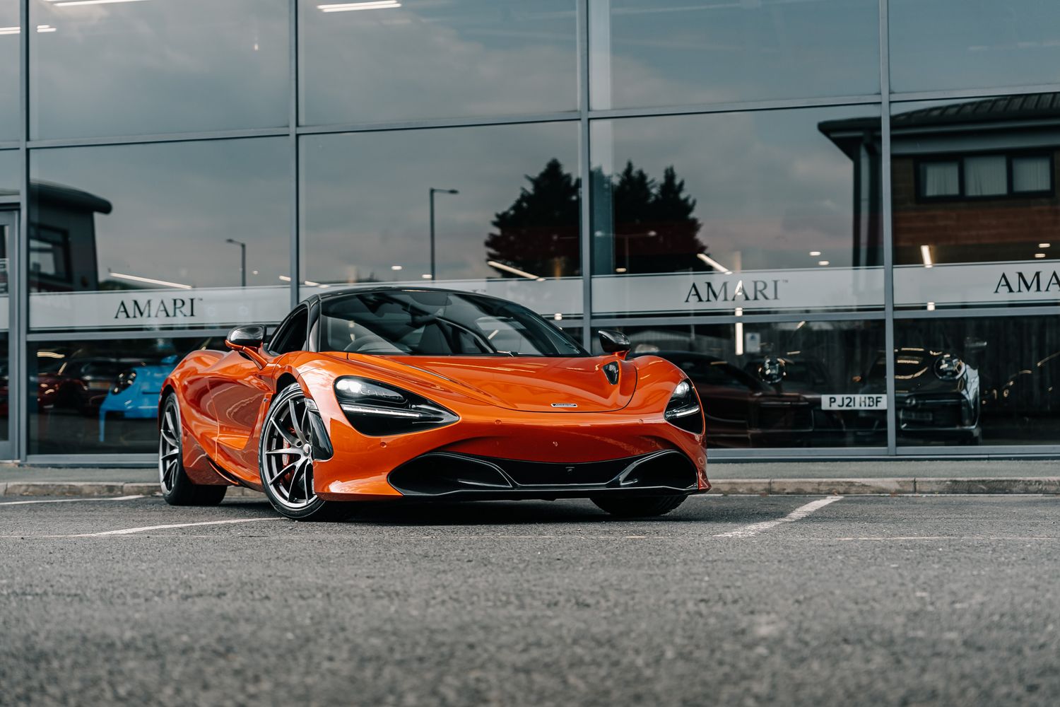 McLaren 720S Performance 720S V8 S-A