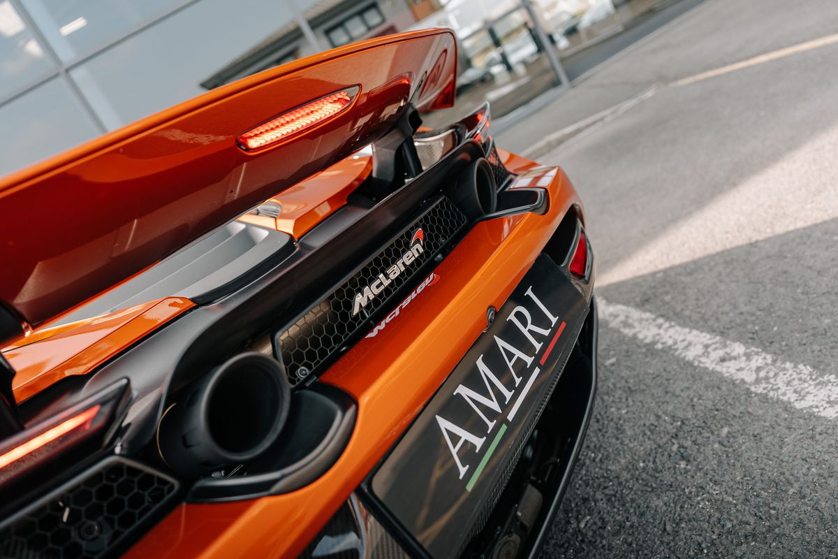 McLaren 720S Performance 720S V8 S-A