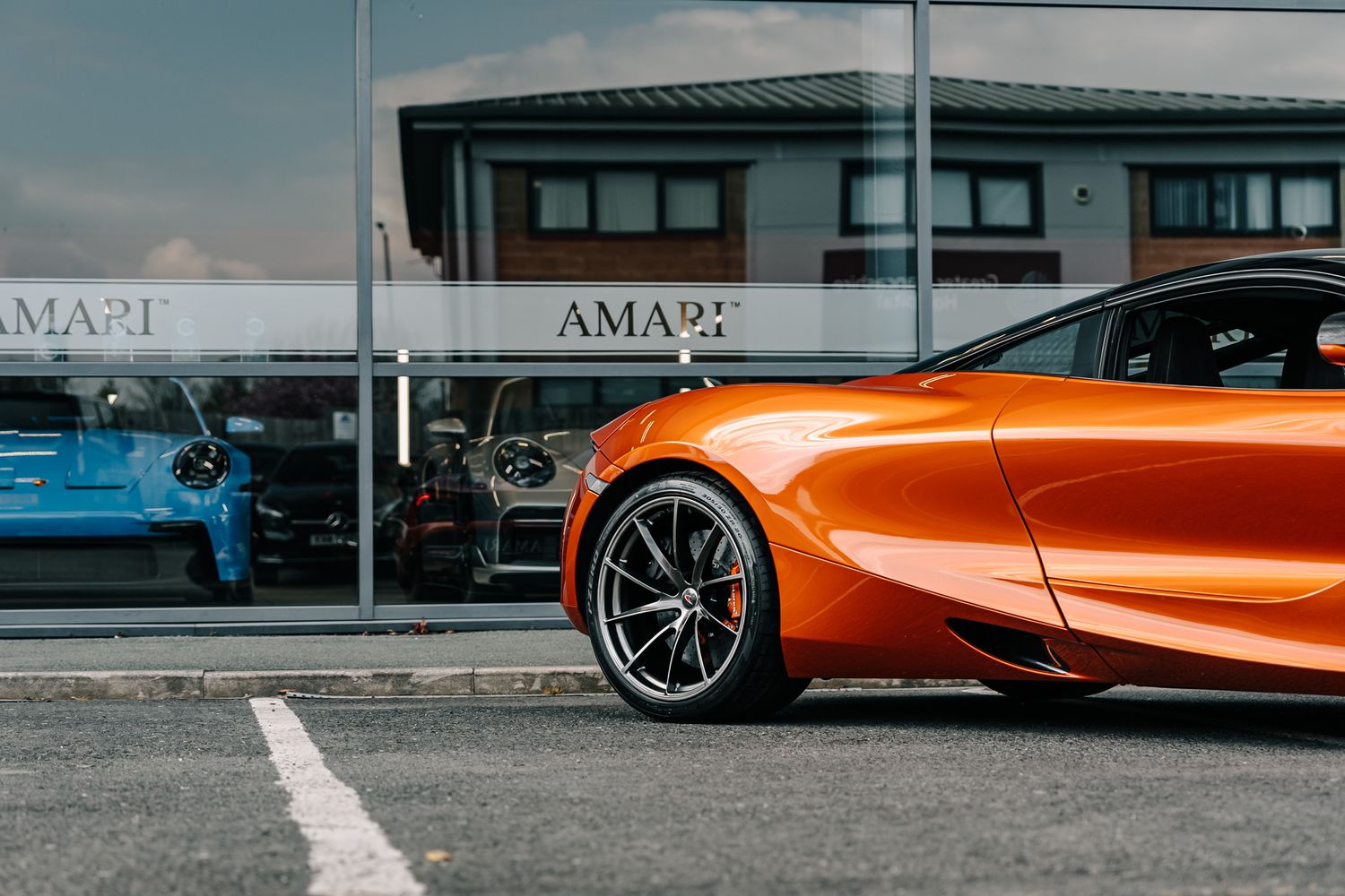 McLaren 720S Performance 720S V8 S-A