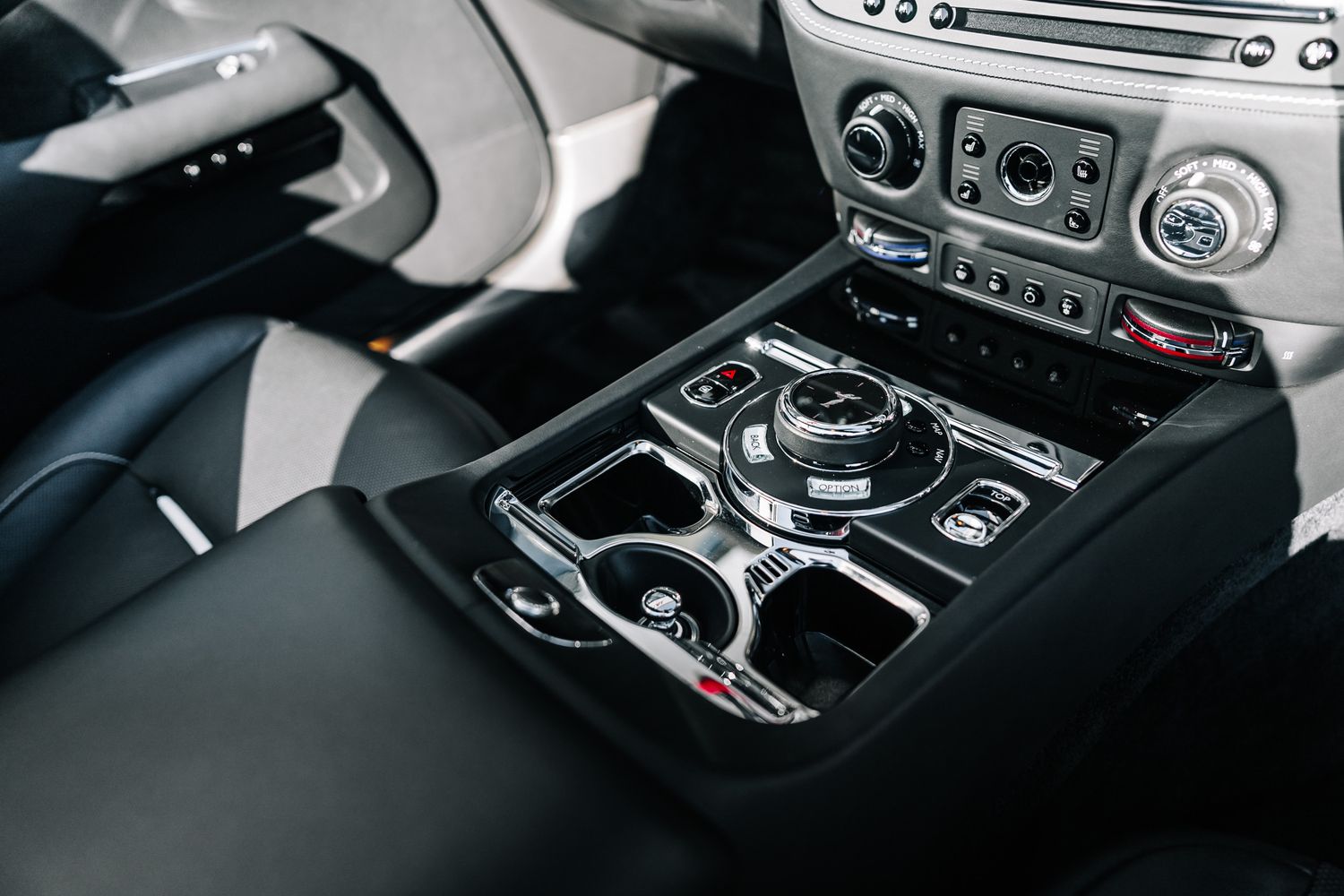 Rolls Royce Dawn DAWN V12 AUTO