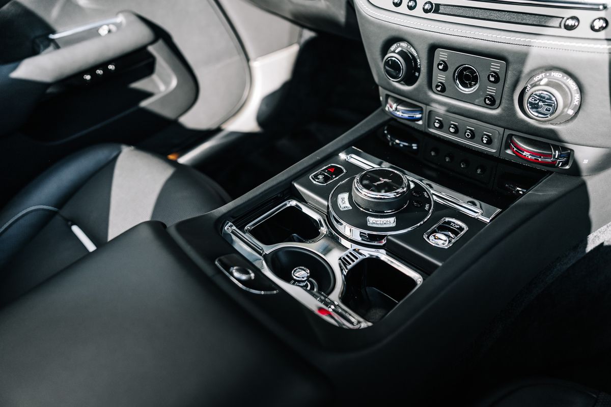 Rolls Royce Dawn DAWN V12 AUTO