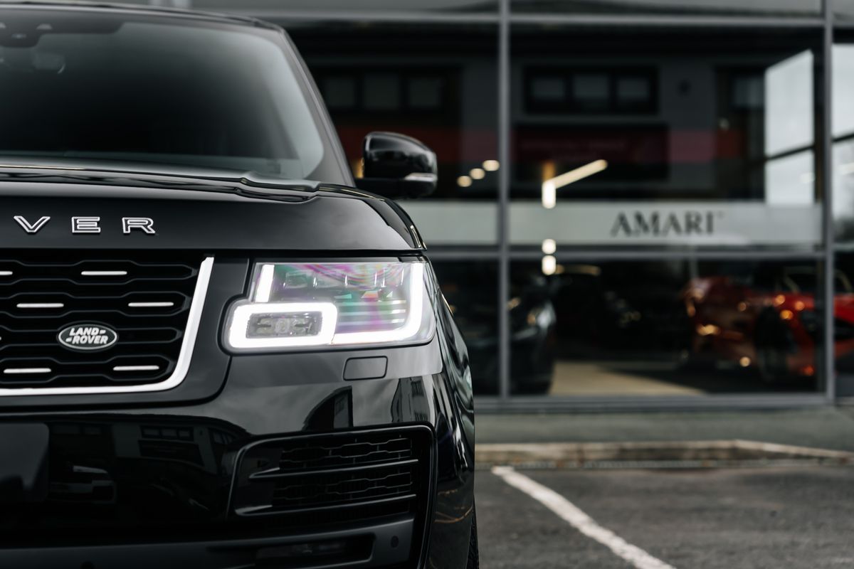 Land Rover Range Rover SVAutobiography Range Rover SV Autobiography Dynamic Black Auto