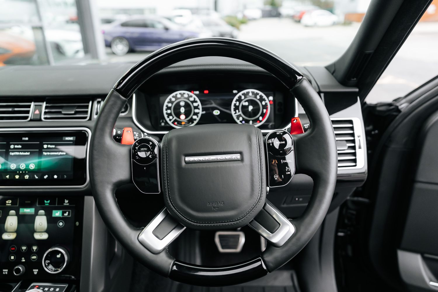 Land Rover Range Rover SVAutobiography Range Rover SV Autobiography Dynamic Black Auto