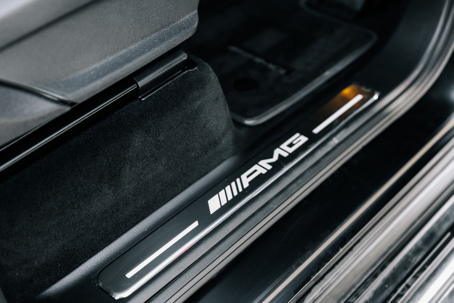 Mercedes-Benz AMG G 63 Magno Edition AMG G 63 MAGNO EDITION 4M A