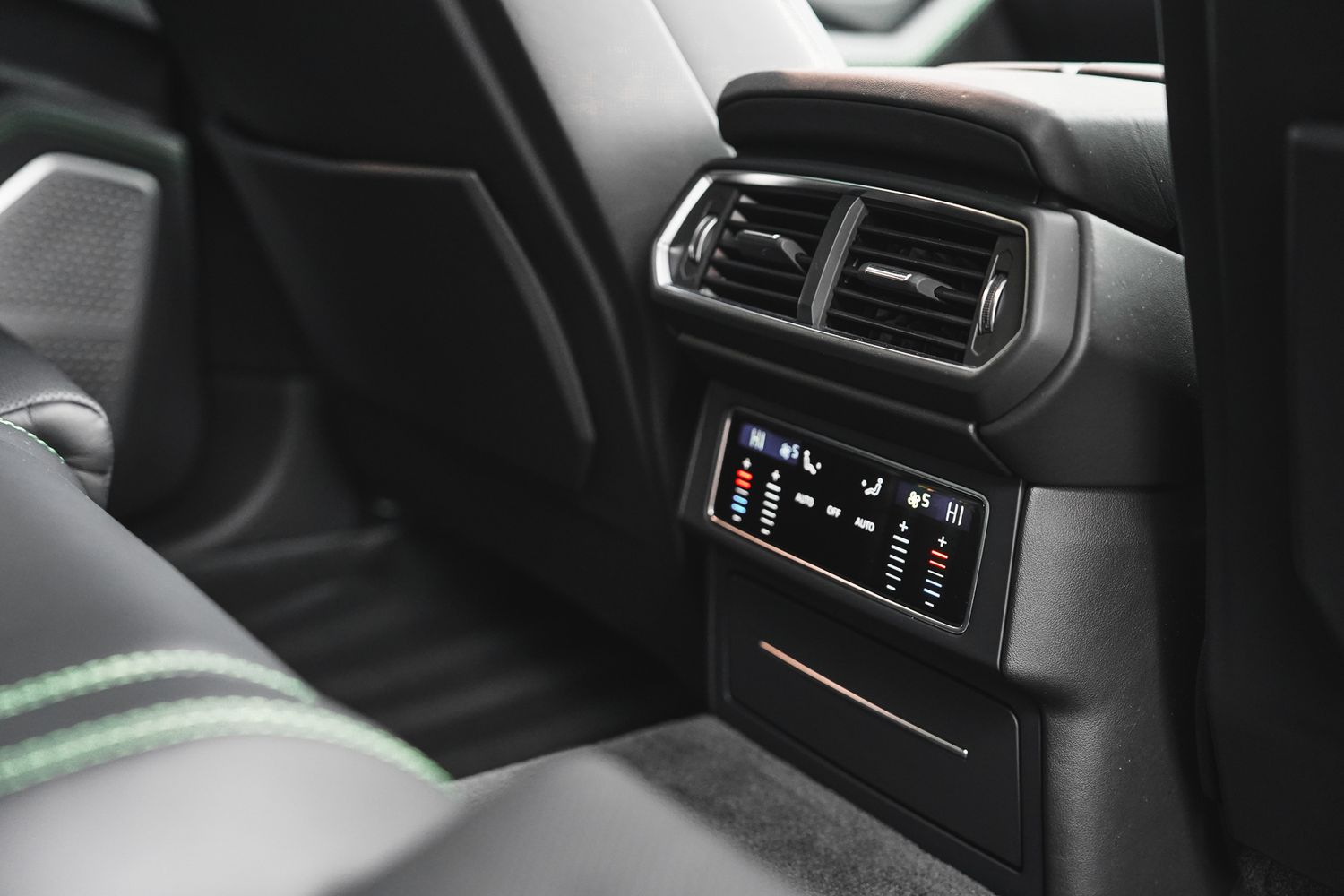 Lamborghini Urus URUS V8 AUTO