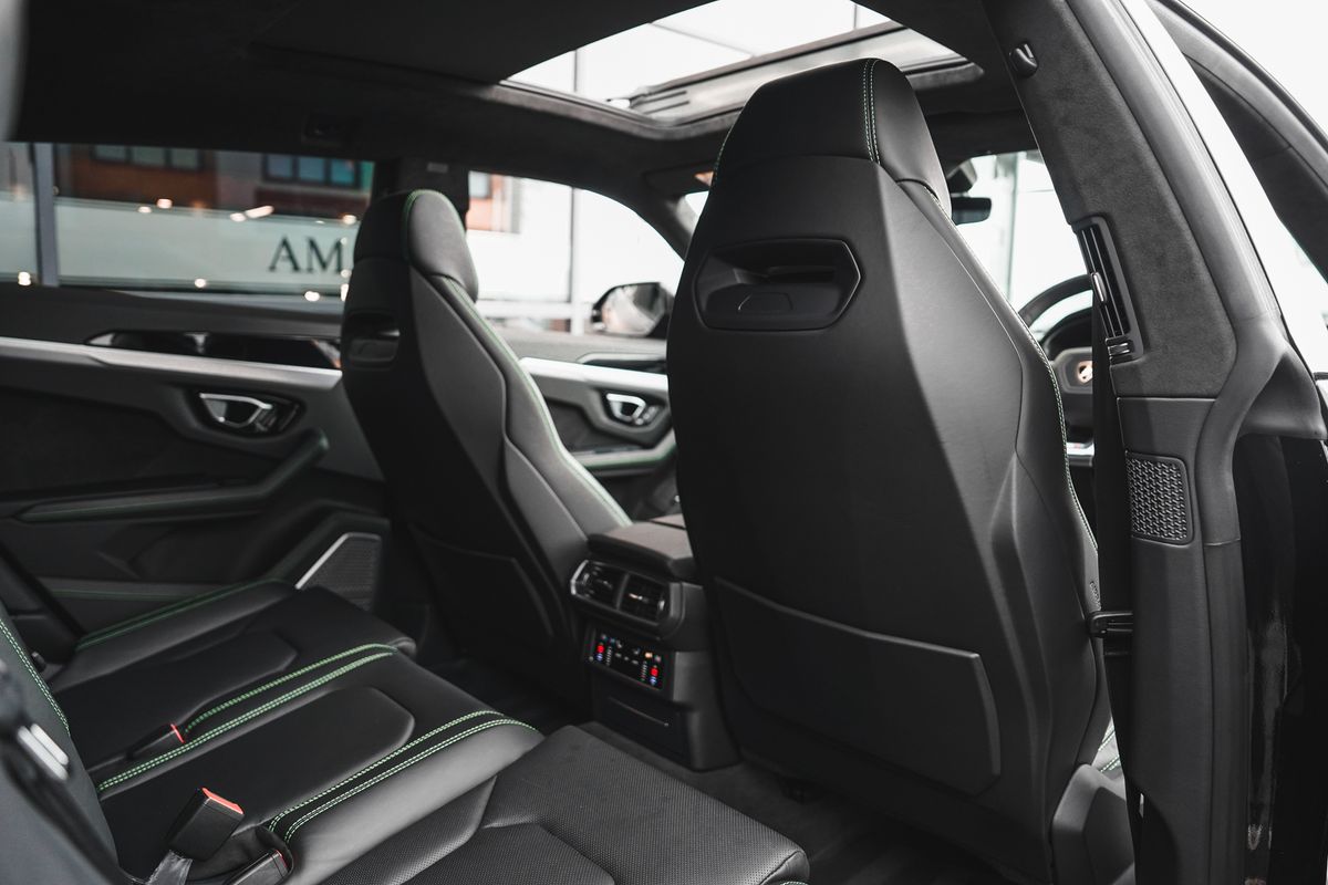 Lamborghini Urus URUS V8 AUTO
