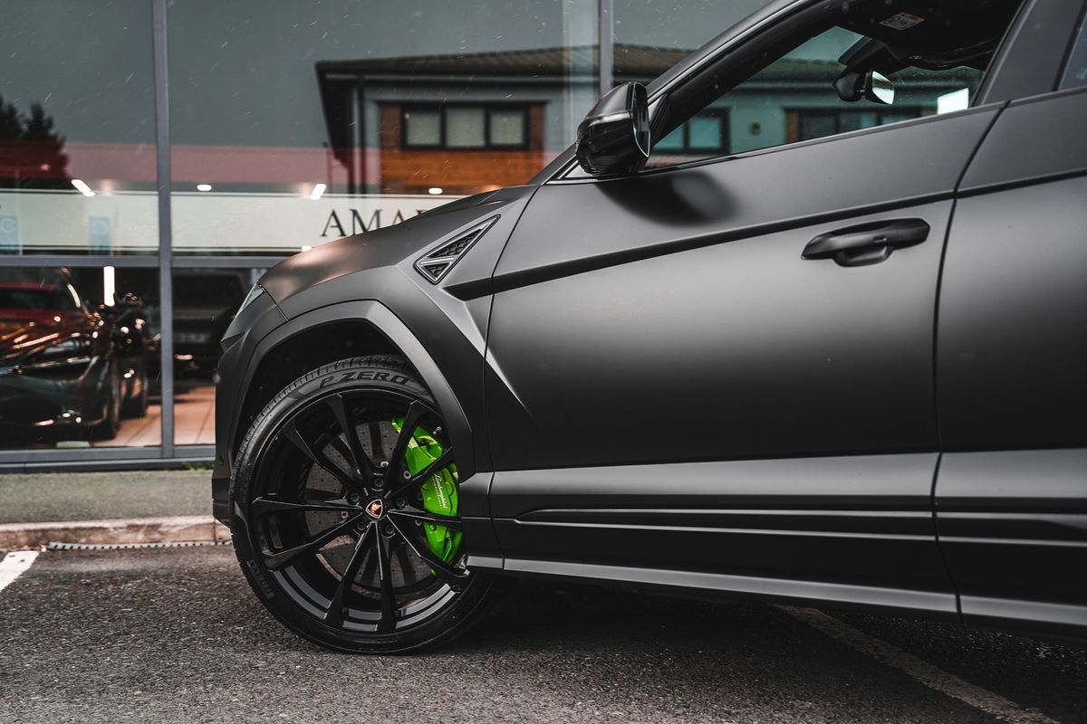 Lamborghini Urus URUS V8 AUTO