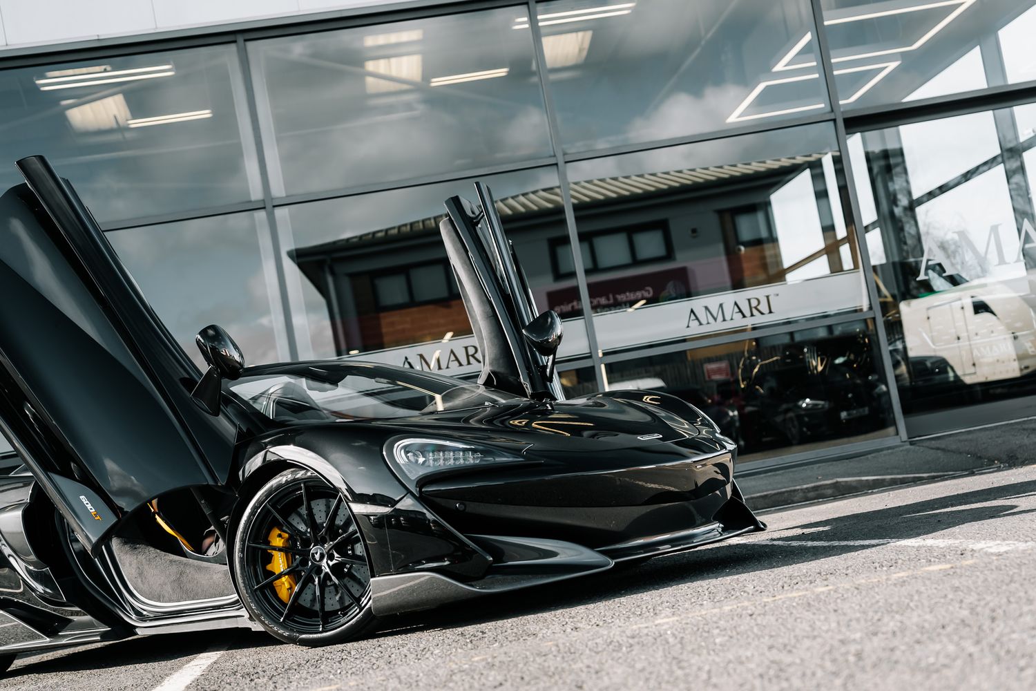 McLaren 600LT V8 S-A