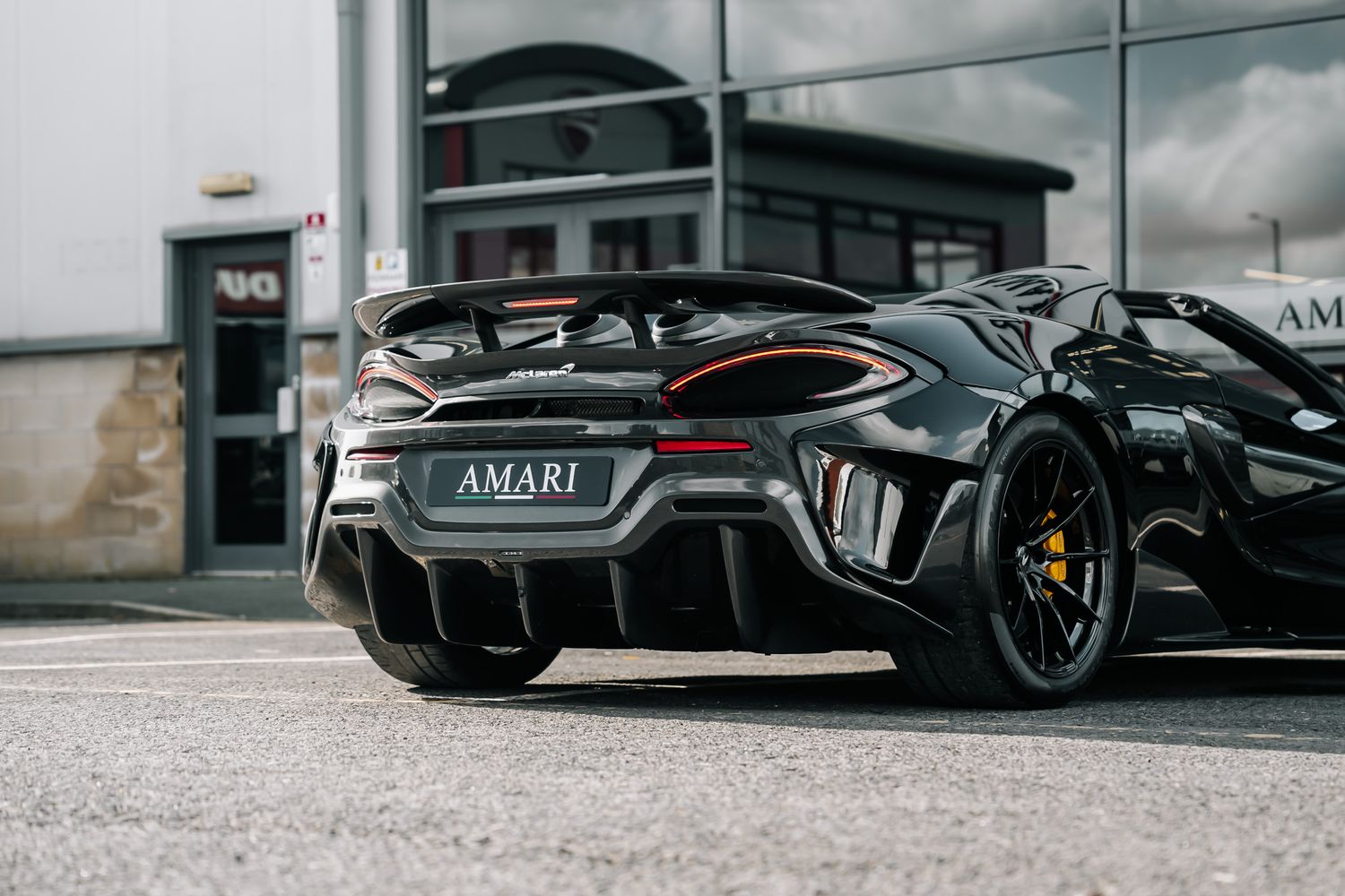 McLaren 600LT V8 S-A